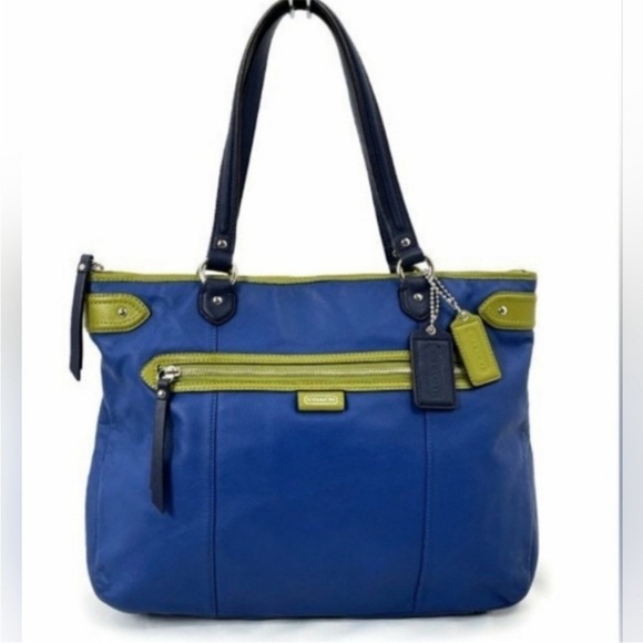 Coach Handbags - RARE Coach Daisy Spectator Emma Leather Tote in Moonlight Blue With Green Trim